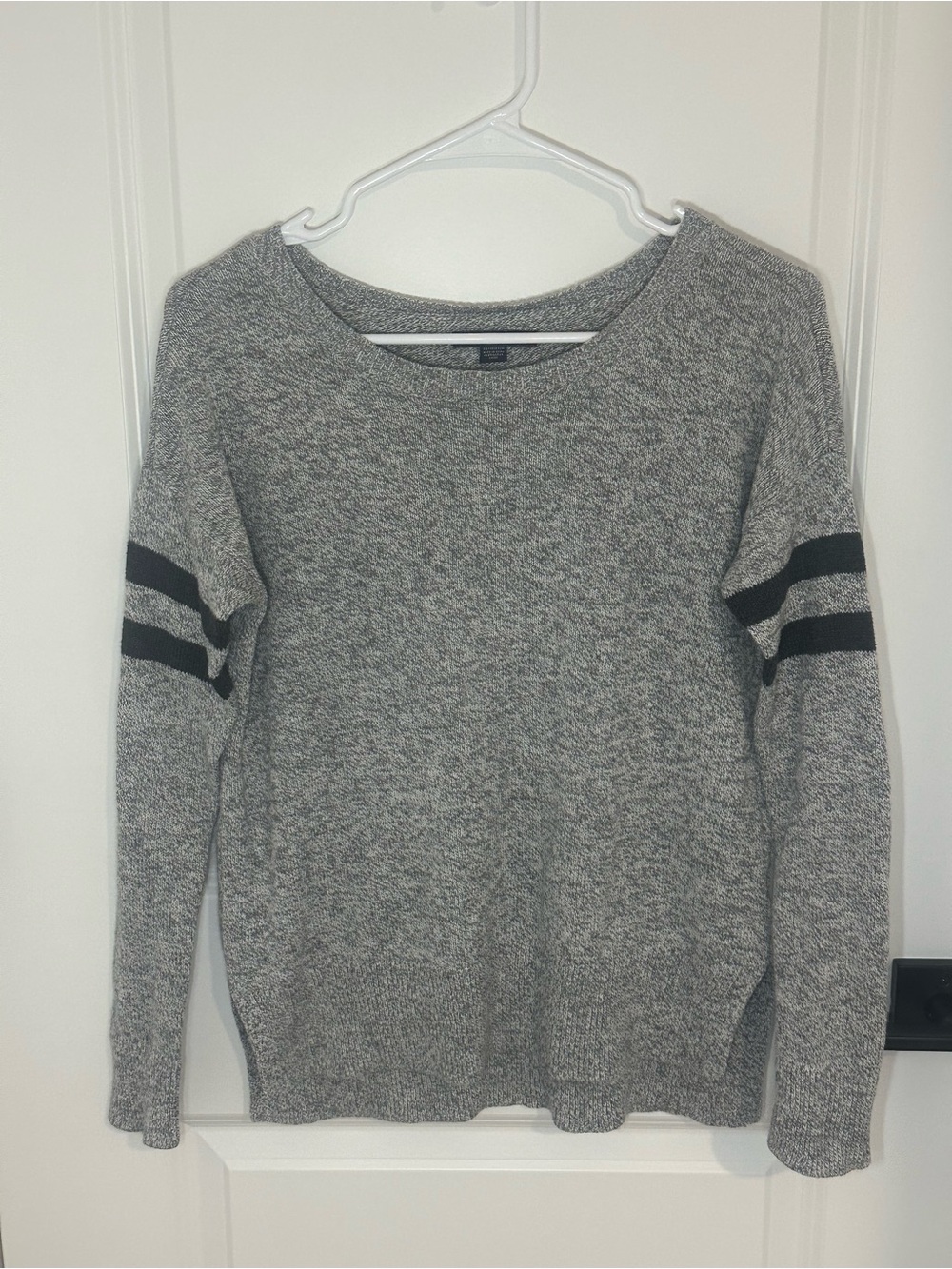 American Eagle Outfitters Gray Crewneck Sweater with Black Sleeve Stripes